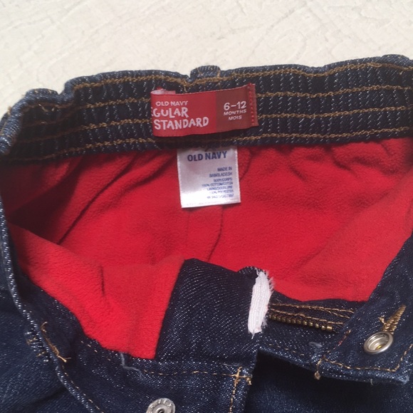 6-12m (4/$20) Fleece-Lined Jeans by Old Navy - Picture 10 of 14